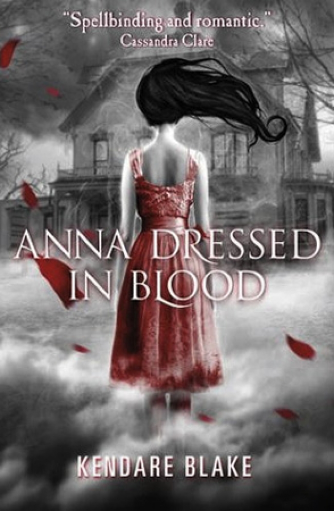 Anna Dressed in Blood (Anna #1)